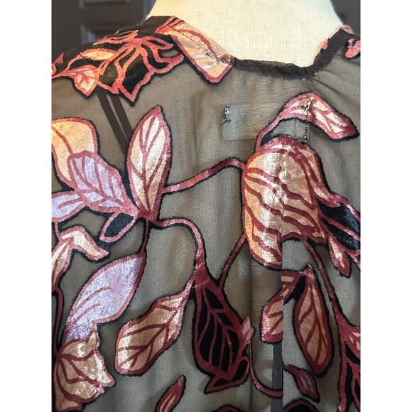 World Market Velvet Burnout Shrug - Picture 4 of 7